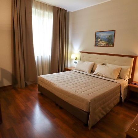Hotel Rizzi Castel San Giovanni  Εξωτερικό φωτογραφία
