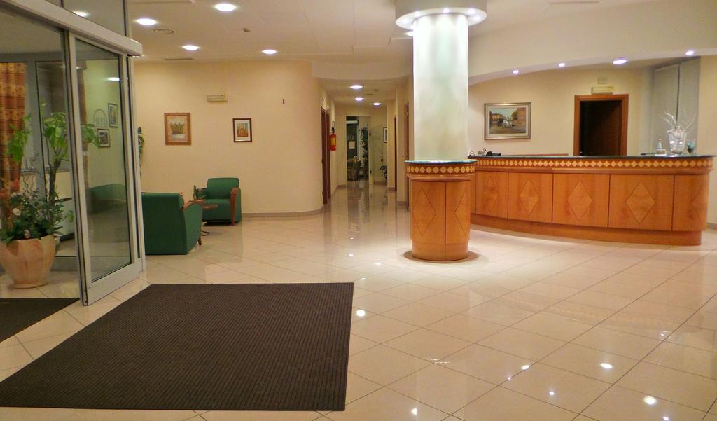 Hotel Rizzi Castel San Giovanni  Εξωτερικό φωτογραφία