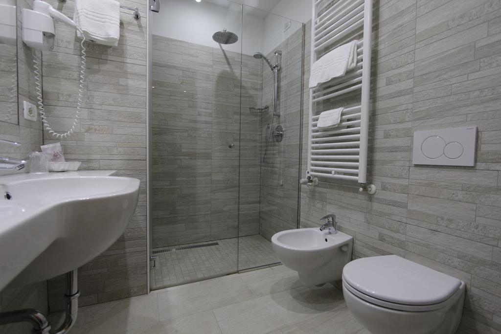 Hotel Rizzi Castel San Giovanni  Εξωτερικό φωτογραφία