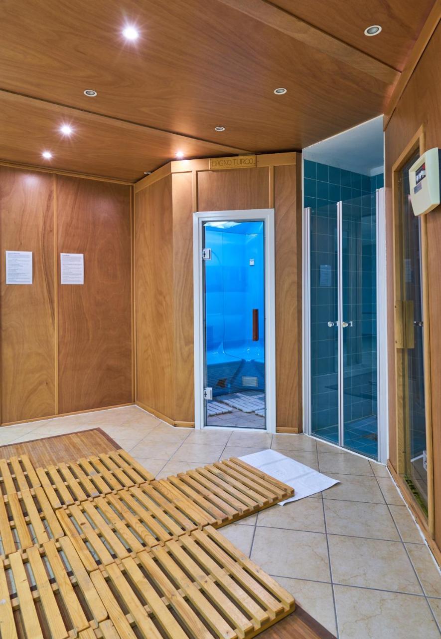 Hotel Rizzi Castel San Giovanni  Εξωτερικό φωτογραφία